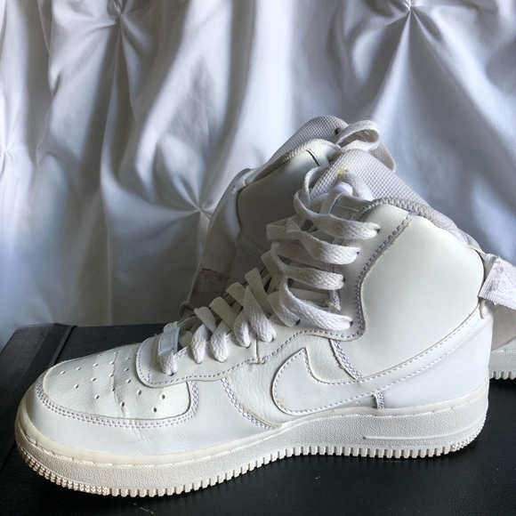 SOLD - Picture 4 of 7